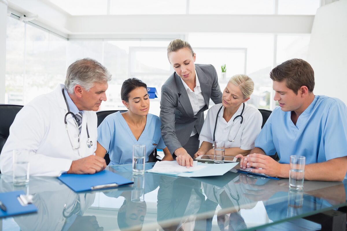 5 Reasons to Select a Small Niche Clinical Research Organization (CRO)